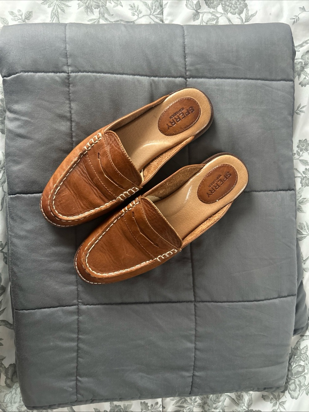 Sperry Cognac Leather Slip-On Mules Size 7 Used just right and adorable